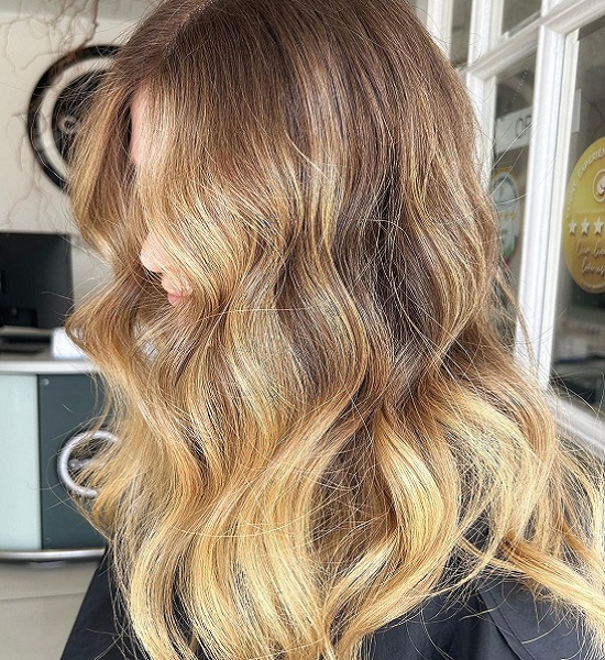 HAIR COLOUR CORRECTION IN CLEETHORPES