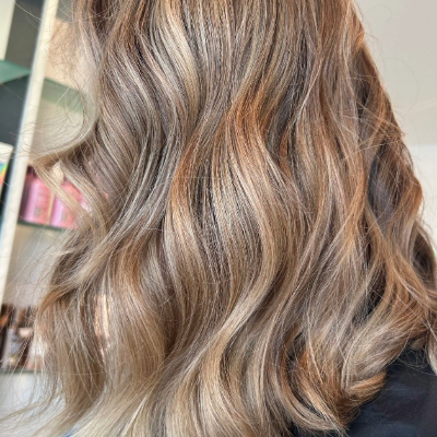 Sun-Kissed vs. Mocha Balayage: Which Look Is Right for You?
